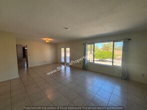 2490 W Dante Way in Tucson, AZ - Building Photo - Building Photo