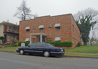 Quincy Plaza in Tulsa, OK - Building Photo - Building Photo