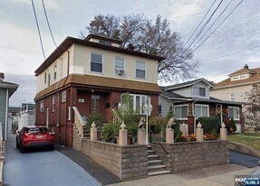 31 Hedden Terrace in North Arlington, NJ - Building Photo