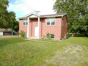 1608 Boyd Ln in Columbia, MO - Building Photo - Building Photo