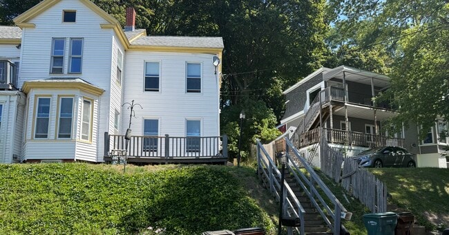 15 Atlantic Ave, Unit 1st Floor