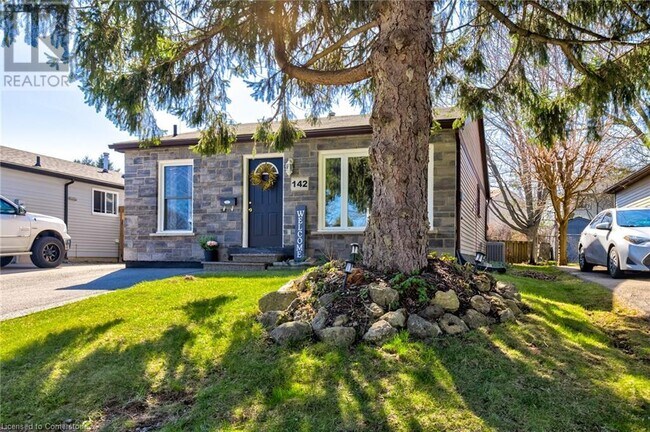 142 Banbury Rd in Brantford, ON - Building Photo - Building Photo