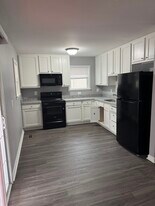 7199 Cunning Cir in Middle River, MD - Building Photo