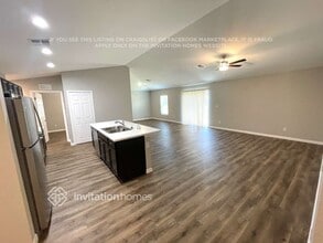 25061 Doredo Dr in Punta Gorda, FL - Foto de edificio - Building Photo