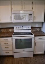 1476 E Silver Creek Rd in Gilbert, AZ - Building Photo - Building Photo