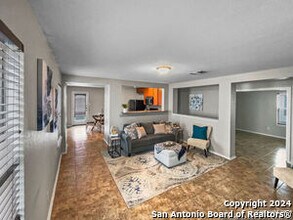 5744 Ty Lindstrom in Schertz, TX - Building Photo - Building Photo