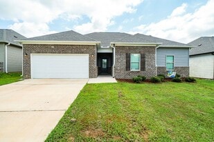 30 County Rd 1018 in Thorsby, AL - Building Photo