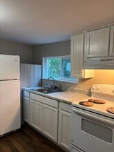 7410 Moses Rd in Middle Valley, TN - Building Photo - Building Photo