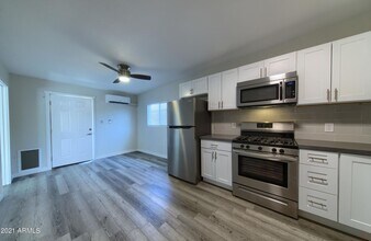 908 E Pasadena Ave in Phoenix, AZ - Building Photo - Building Photo