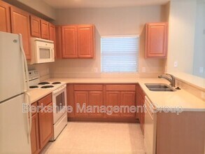 4930 Cactus Needle Ln in Wesley Chapel, FL - Building Photo - Building Photo