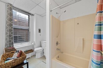 138 Wayne St in Jersey City, NJ - Building Photo - Building Photo