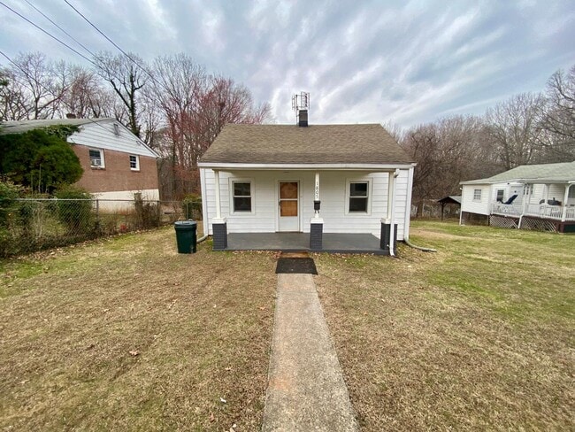 1805 Ridge Ave in Lynchburg, VA - Building Photo - Building Photo