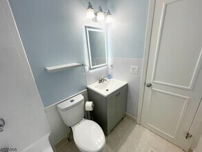 1 Deer Valley Ln in Vernon, NJ - Building Photo - Building Photo