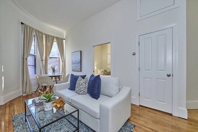 property at 160 Commonwealth Ave