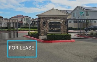 6211 E Sasha Dr in Fresno, CA - Building Photo