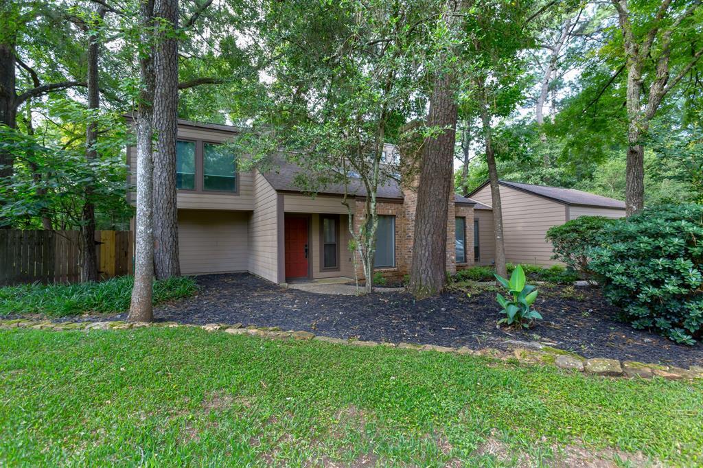 25 Rambling Wood Ct in Spring, TX - Foto de edificio