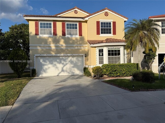 4908 SW 151st Ave in Davie, FL - Building Photo - Building Photo