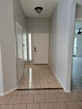 927 Chase Lock Dr in Bacliff, TX - Building Photo - Building Photo