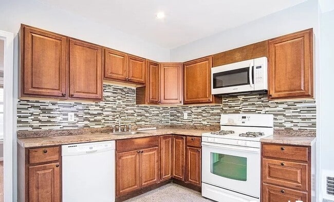 property at 28 Moreland St