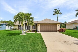 1409 SW 1st Pl in Cape Coral, FL - Building Photo