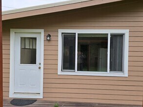 680 7th St in Crescent City, CA - Building Photo - Building Photo