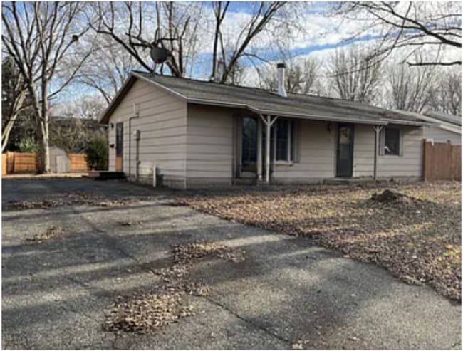 property at 16783 Lyons Ave SE