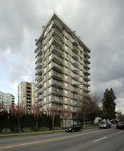 The Skyline in Vancouver, BC - Building Photo - Building Photo