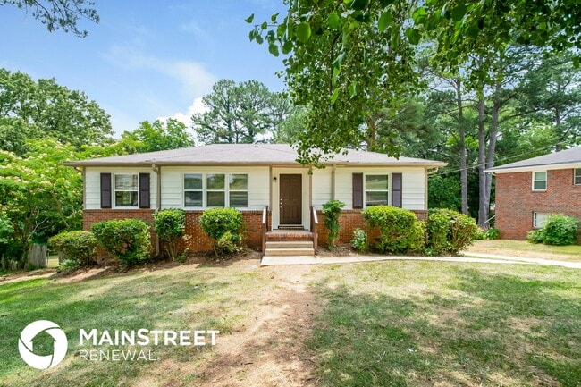 property at 557 Zinnia Ln