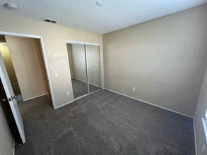 12395 Felt Ct in Moreno Valley, CA - Foto de edificio - Building Photo