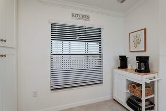 5721 Palmer Cir in Bradenton, FL - Building Photo - Building Photo