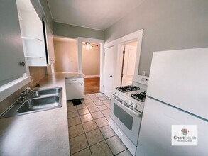 1010 Watson St SW in Grand Rapids, MI - Building Photo - Building Photo