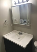 84 Curtice St E, Unit 84 Curtice St E unit 2 in St. Paul, MN - Building Photo - Building Photo