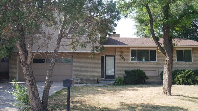 property at 3045 Cortina Dr