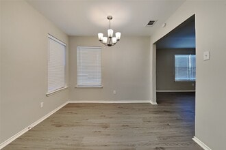 19710 Twisted Creek Dr in Tomball, TX - Building Photo - Building Photo