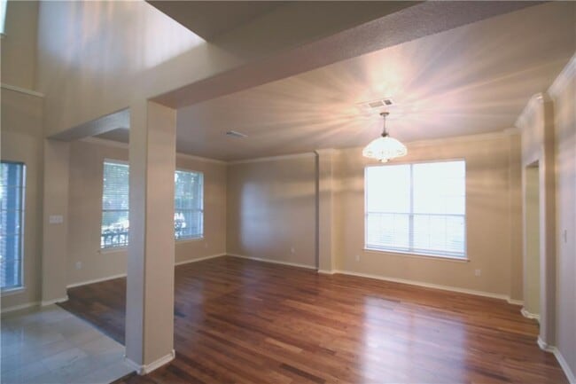 property at 1616 Chasewood Dr