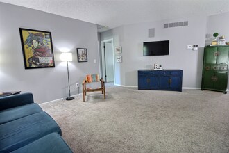 2647 S Dalton St in Wichita, KS - Building Photo - Building Photo