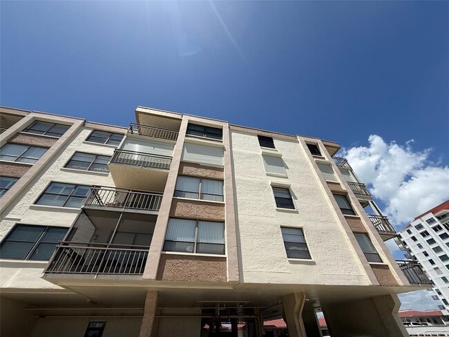 property at 6279 Sun Blvd