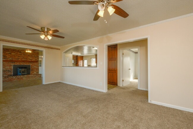 142 China Grove Rd in Rutherford, TN - Building Photo - Building Photo