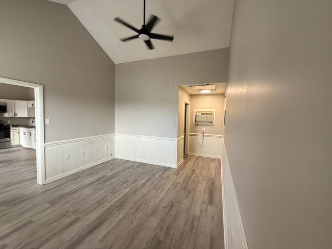property at 3810 Memorial Blvd