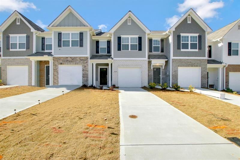 5719 Union Pointe Dr in Union City, GA - Building Photo