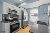 4251 Sansom St in Philadelphia, PA - Building Photo - Building Photo