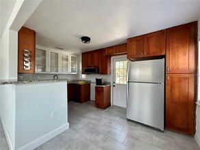 8440 Diagonal Rd N in St. Petersburg, FL - Building Photo - Building Photo