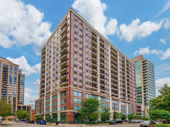 property at 451 W Huron St