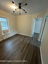 178 Belmont St in Carbondale, PA - Building Photo