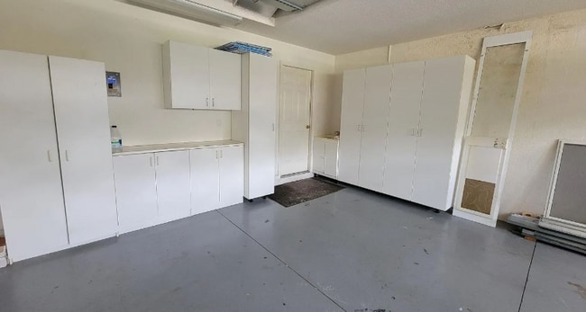 5392 New Covington Dr in Sarasota, FL - Building Photo - Building Photo