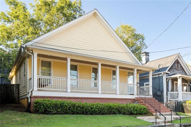 property at 523 Irwin St NE