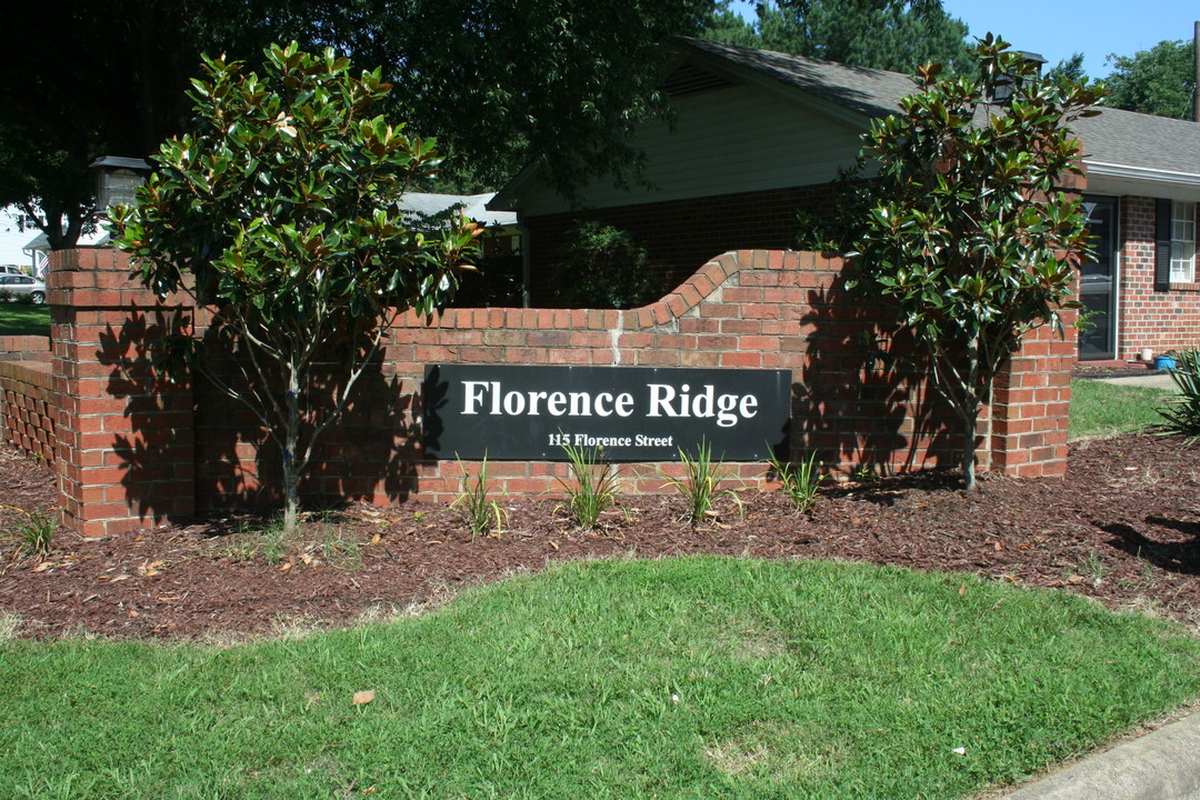 Florence Ridge Apartments in Graham, NC - Building Photo