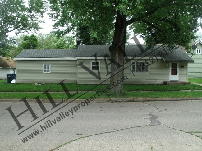 property at 1001 Washington Ave