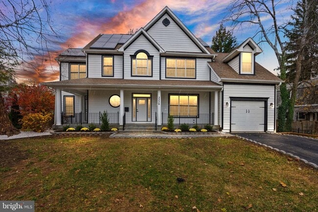 property at 3336 Jones Bridge Ct