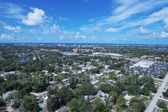 2360 Riverwood Pines Dr in Sarasota, FL - Building Photo - Building Photo